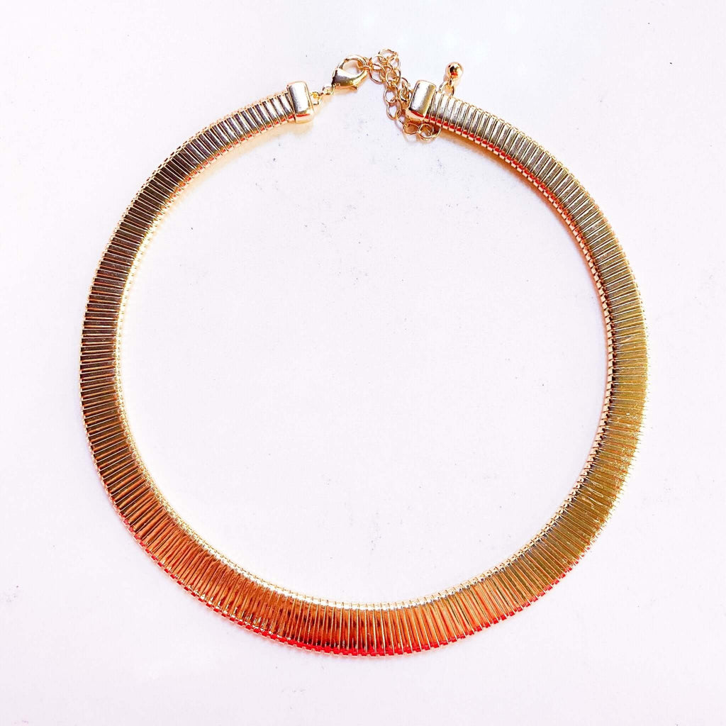 Lifted Gold Necklace - MomQueenBoutique