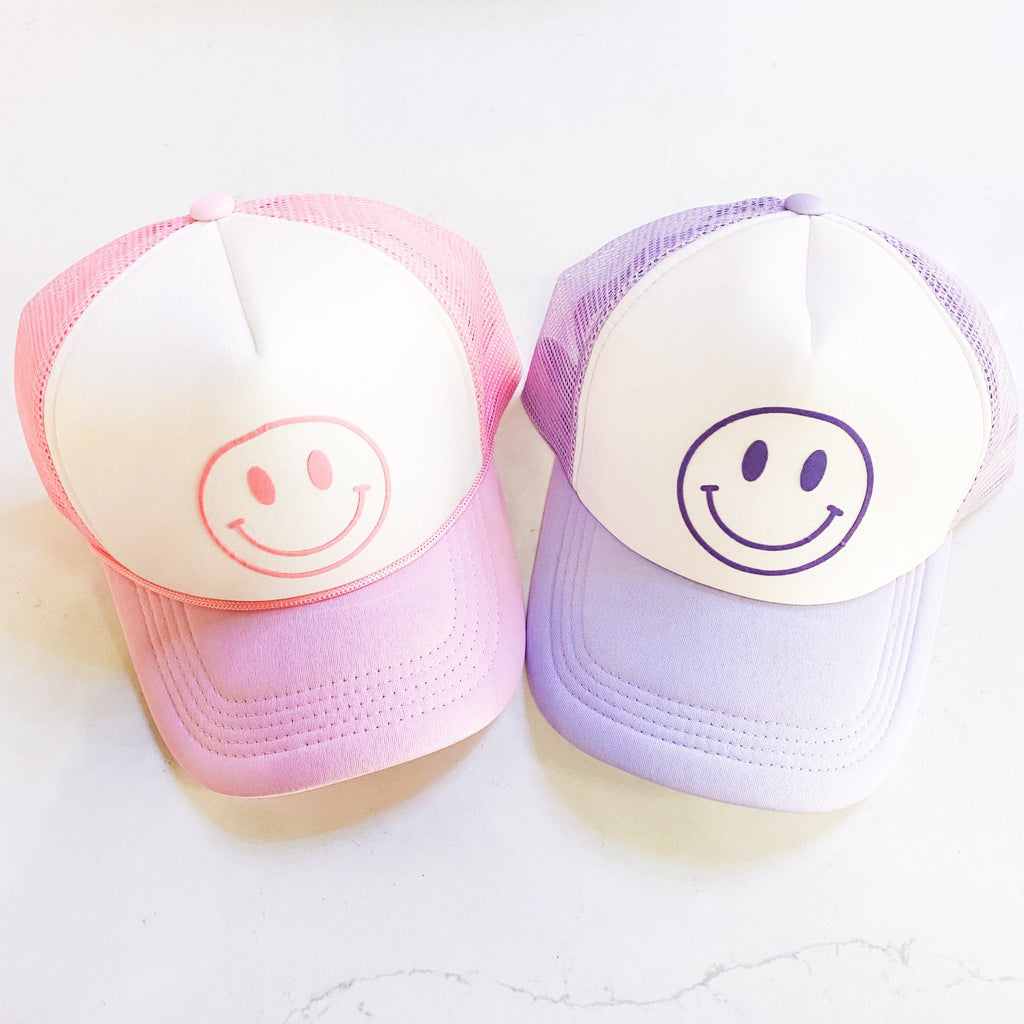 Smiley Trucker Hat - MomQueenBoutique