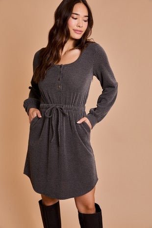 The Adalynn Dress: Scoop Neck Button Up Long Sleeve Mini Dress - MomQueenBoutique