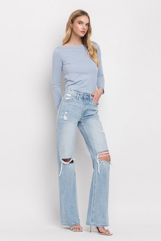 The Ainsley Jeans: Light Wash Wide Leg Jeans - MomQueenBoutique