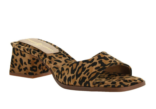 The Liinda Heel Sandle: Leopard Kitten Heel - MomQueenBoutique