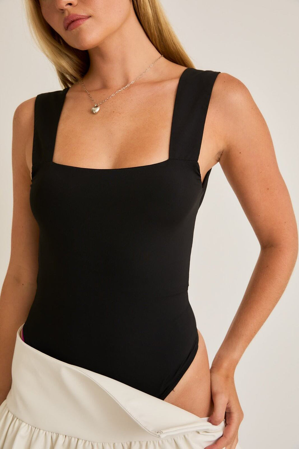 The Missy Bodysuits: Open Back Bow Wide Strap Bodysuit - MomQueenBoutique
