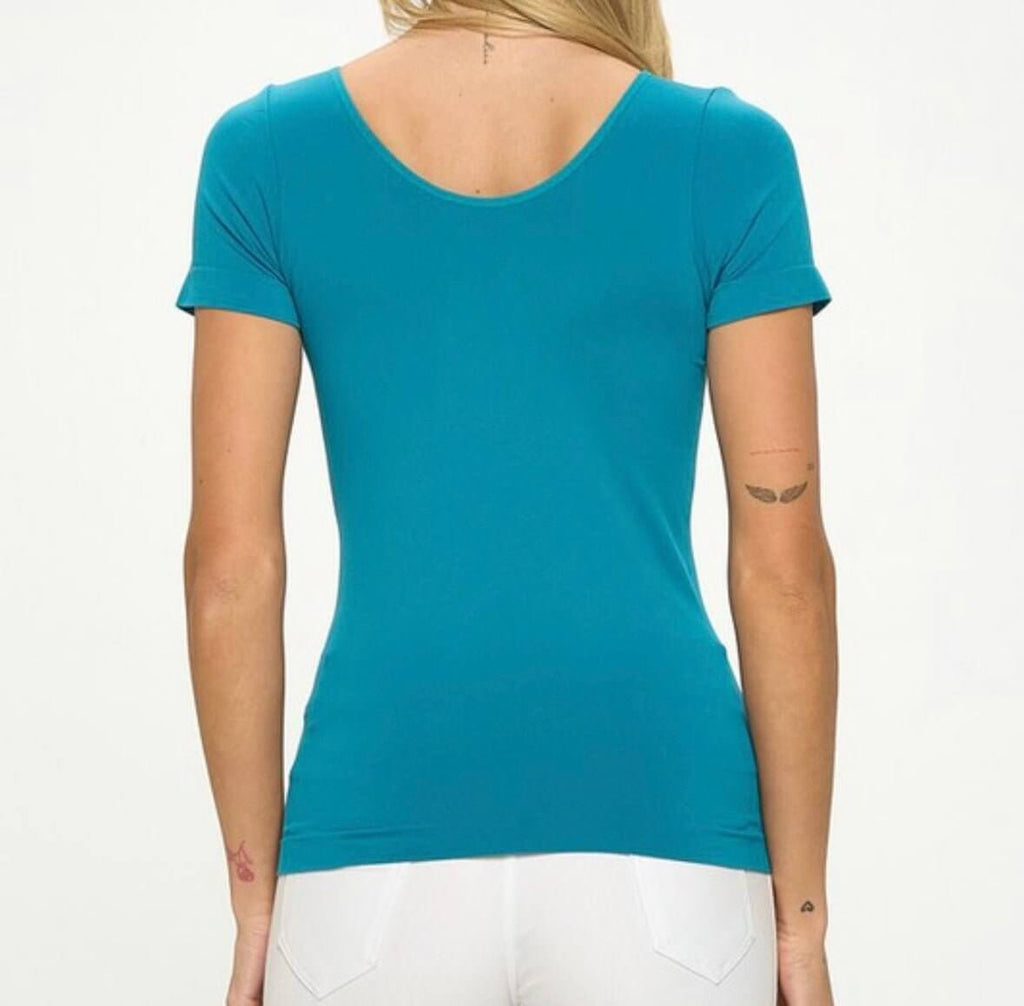 The Short Sleeve Basic Top: Short Cap Sleeve Seamless Top - MomQueenBoutique