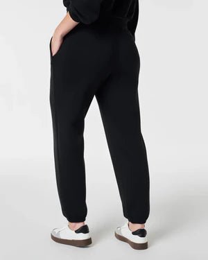 The Spanx Air Essential Jogger By SPANX - MomQueenBoutique