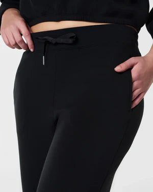 The Spanx Air Essential Jogger By SPANX - MomQueenBoutique