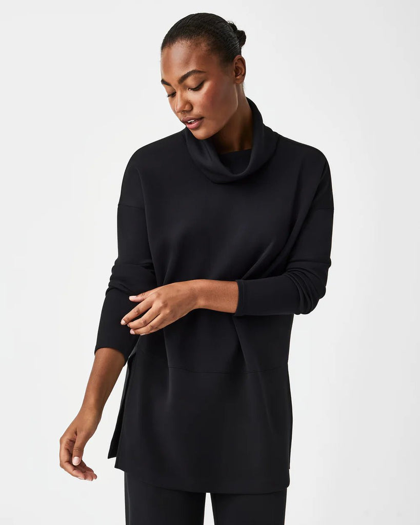 The SPANX Air Essentials Turtleneck Tunic - MomQueenBoutique