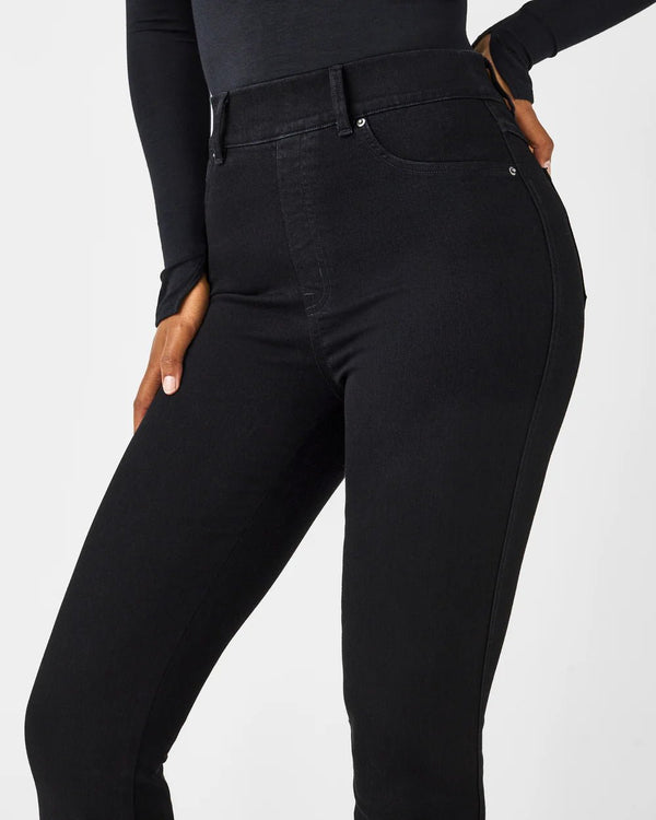 The SPANX™ EveryWear Black Flare Jeans - MomQueenBoutique