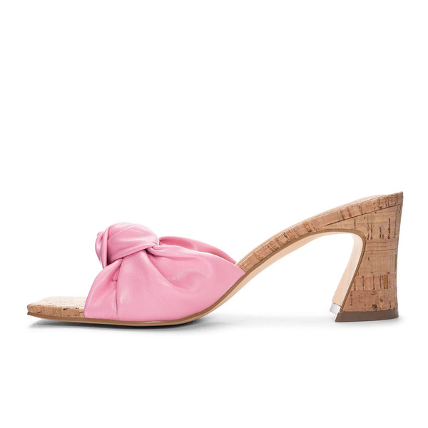 The Yvonna Slides: Pink Knotted Cork Slide - MomQueenBoutique