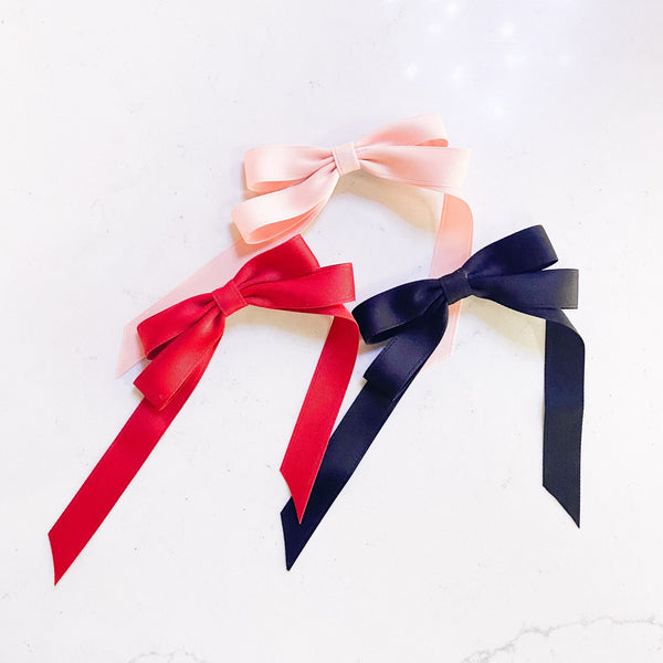 Tiny Bow Clip - MomQueenBoutique