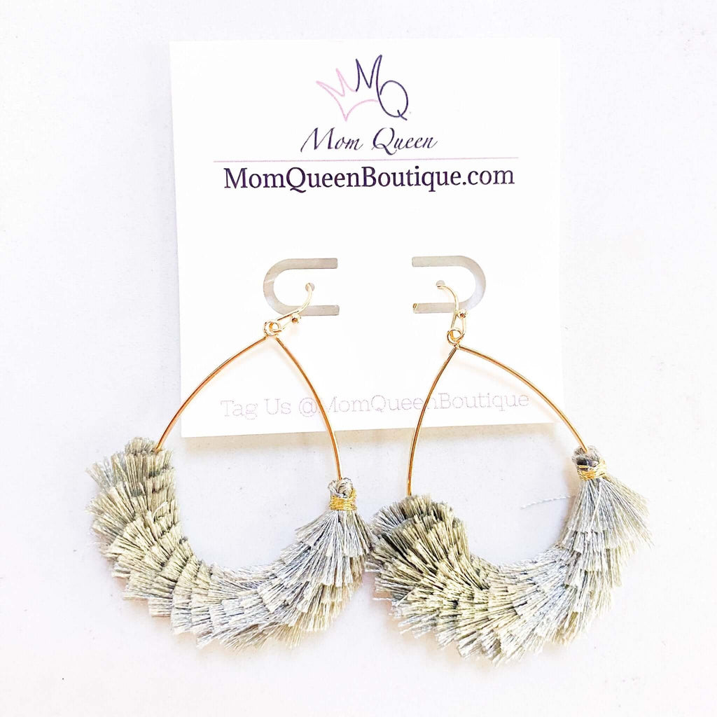 #GreyFluff Earrings - MomQueenBoutique
