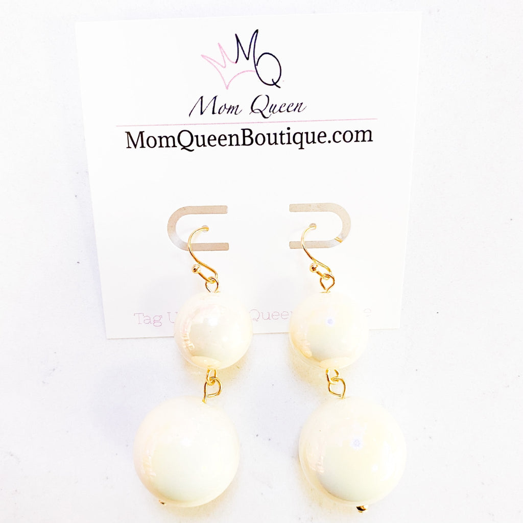 #PearlDrop Earrings - MomQueenBoutique
