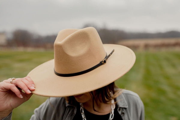 The Dorthy Jean Hat: Grey Felt Wide Brim Hat - MomQueenBoutique