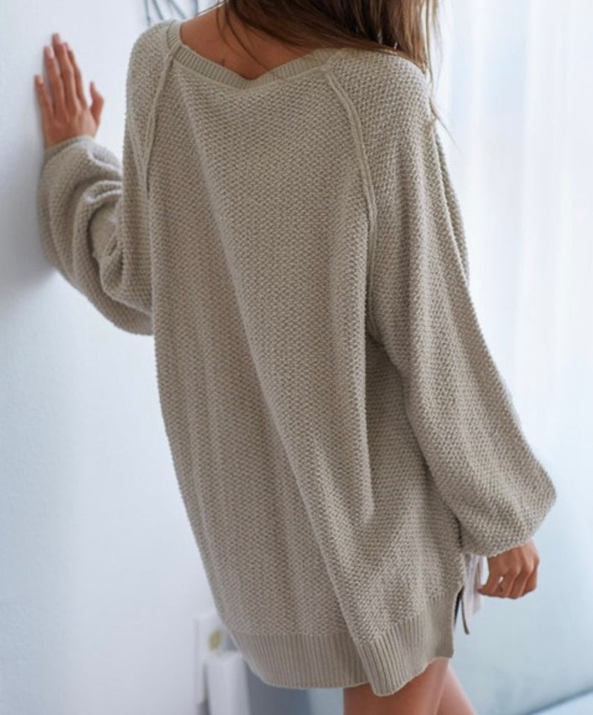 The Hillary Sweater: Oversized Soft Crew Neck Pull Over Sweater - MomQueenBoutique