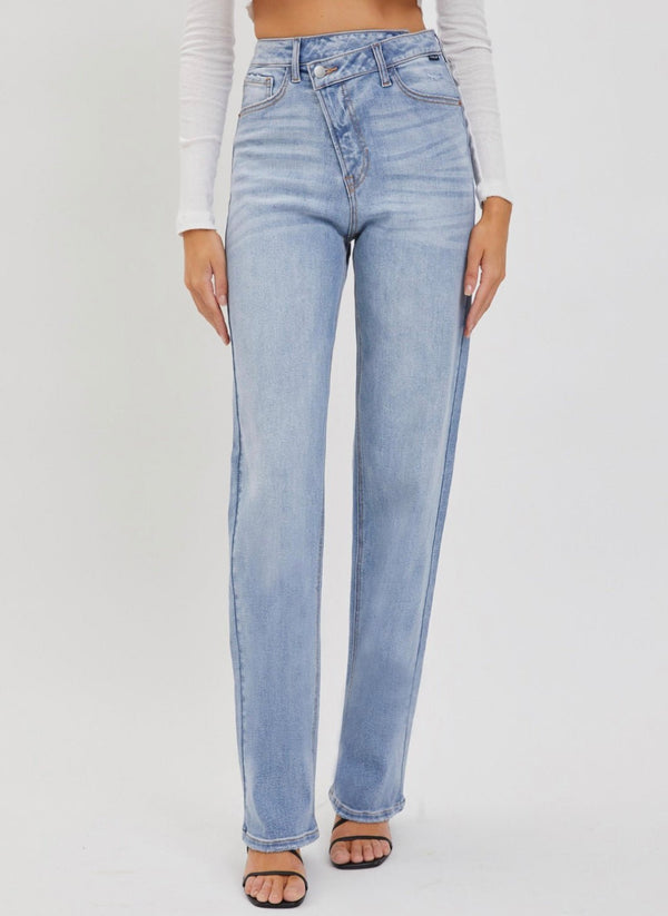 The Jillian Jeans: High Rise Asymmetrical Button Dad Jean - MomQueenBoutique