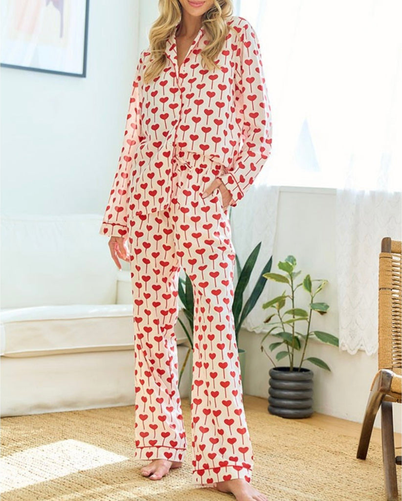 The Love Me When I'm Sleeping Jammies: Valentines Heart Pajama Set–  MomQueenBoutique