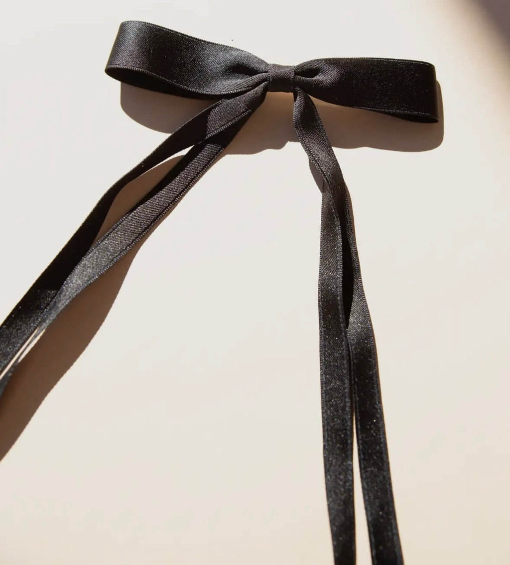 The Pretty Little Things Bow: Thin Hair Bow Clip - MomQueenBoutique