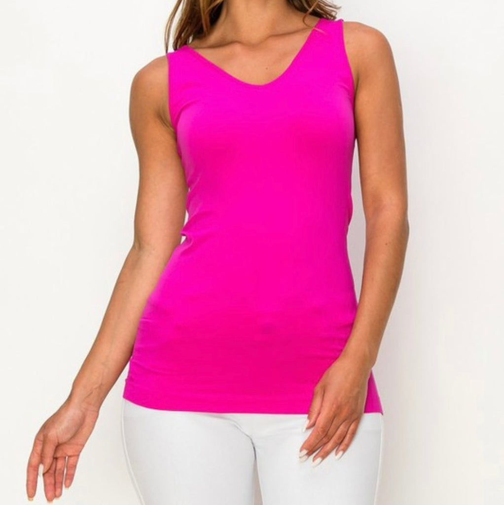 The Seamless Reversible Tank: Reversible Seamless v-neck/round neck tank - MomQueenBoutique
