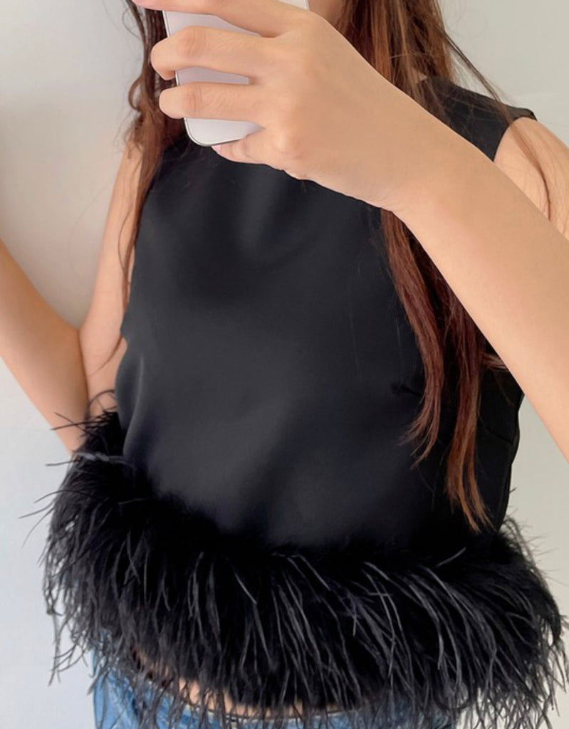 The Sloan Top: Sleeveless Solid Feather Top - MomQueenBoutique